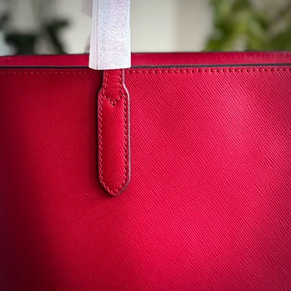 NWT ♠️ kate spade ♠️ Jana Medium Tote - Perfect Cherry 🍒 (Red) - Picture 3 of 13